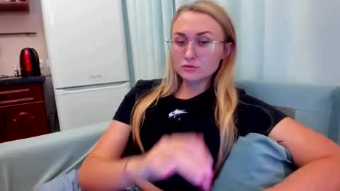 Eva online show from September 17, 8:21 pm