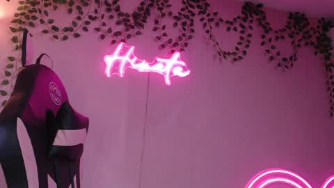 Snapshot of _miss_hinata_ chatting on May 14, 1:18 pm Hinata 3 online show from May 14, 1:18 pm