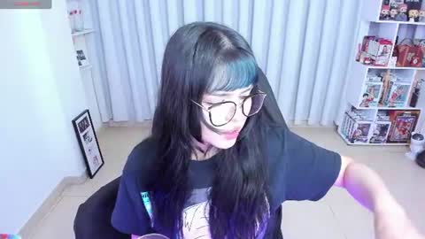 Snapshot of _misshoneyxx chatting on June 16, 4:04 am Hanna Idependent Model online show from June 16, 4:04 am