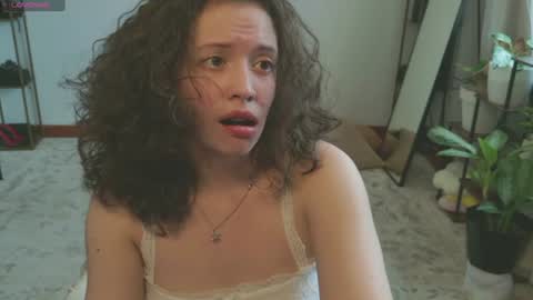 Snapshot of _missmariaa_ chatting on June 27, 8:03 pm Mara Independent model online show from June 27, 8:03 pm