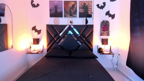 mizuki  online show from February 20, 3:34 pm