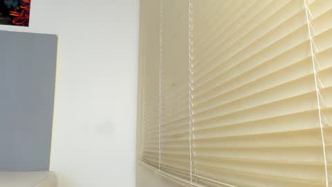 _molly_rosse_ online show from January 9, 11:46 am