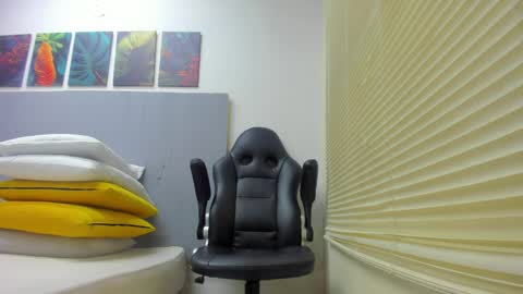 Snapshot of _molly_rosse_ chatting on April 24, 12:07 pm _molly_rosse_ online show from April 24, 12:07 pm