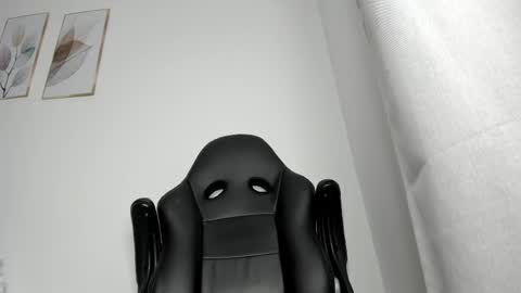 Snapshot of _molly_rosse_ chatting on May 29, 12:03 pm _molly_rosse_ online show from May 29, 12:03 pm