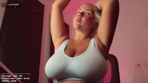 Snapshot of _morpho_ chatting on January 22, 12:38 pm Francine Aisi Morpho - a genus of blue butterflies. online show from January 22, 12:38 pm