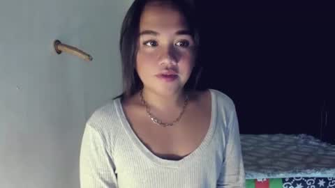 Snapshot of _mslibaylibay_ chatting on May 5, 3:14 am Angel online show from May 5, 3:14 am