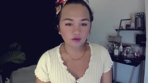 Snapshot of _mslibaylibay_ chatting on June 1, 4:03 am Angel online show from June 1, 4:03 am
