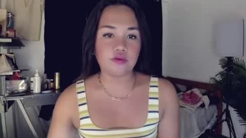 Snapshot of _mslibaylibay_ chatting on June 9, 6:36 am Angel online show from June 9, 6:36 am