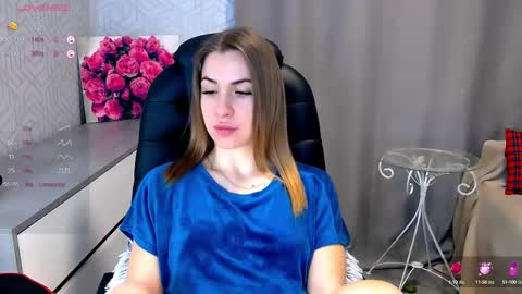Snapshot of _naughty_megan_ chatting on February 17, 3:42 pm Megan online show from February 17, 3:42 pm
