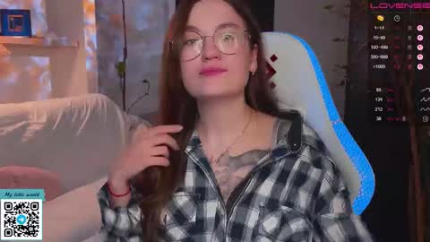 Mia with a big heart  online show from October 20, 11:54 am