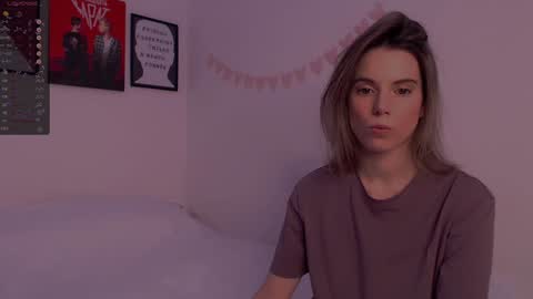 Snapshot of _ni_kiss chatting on December 14, 11:34 pm Nika online show from December 14, 11:34 pm