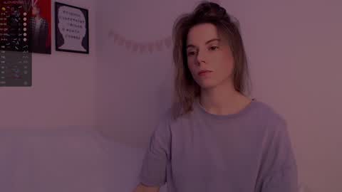 Snapshot of _ni_kiss chatting on December 15, 11:31 pm Nika online show from December 15, 11:31 pm