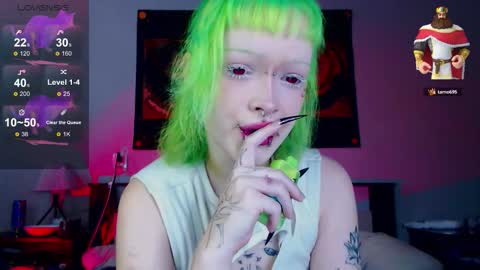 Snapshot of _nicole_meow_ chatting on January 18, 9:13 am Nicole online show from January 18, 9:13 am