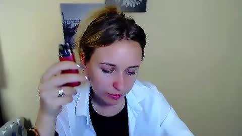 Snapshot of _nicole_new chatting on August 9, 7:57 am Nica online show from August 9, 7:57 am