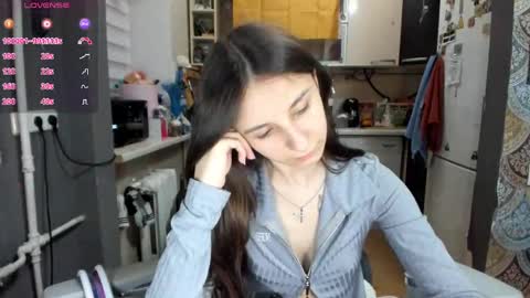 Nika online show from April 19, 6:10 pm