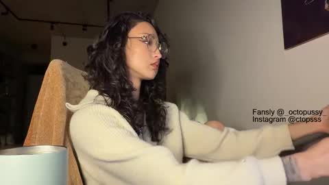 Mikayla online show from January 9, 2:25 am