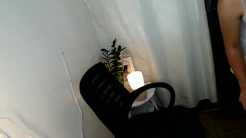 Snapshot of _odette22 chatting on May 16, 12:18 am _odette22 online show from May 16, 12:18 am