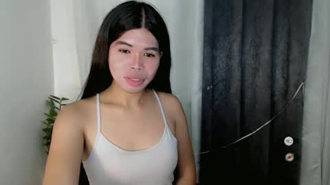 Snapshot of _odette22 chatting on May 29, 7:06 am _odette22 online show from May 29, 7:06 am