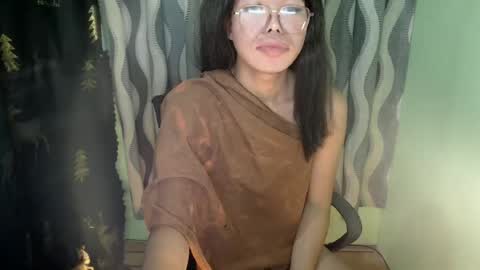 Snapshot of _odette22 chatting on June 12, 7:51 am _odette22 online show from June 12, 7:51 am