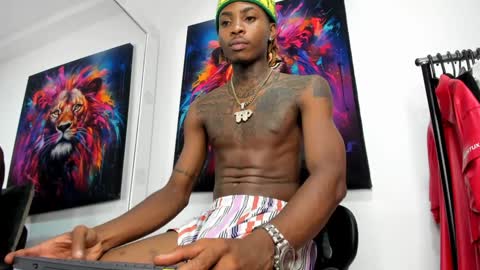 Kevin  online show from December 14, 8:45 am