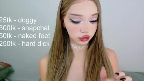 Snapshot of _paprika chatting on January 16, 8:24 pm _paprika online show from January 16, 8:24 pm