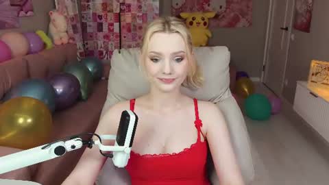 Snapshot of _passion_show_ chatting on June 24, 10:53 pm Tina online show from June 24, 10:53 pm