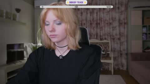 Snapshot of _penisflytrap_ chatting on June 2, 6:10 pm Viktoria online show from June 2, 6:10 pm
