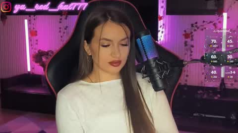 -RED HAT- online show from March 17, 8:45 pm