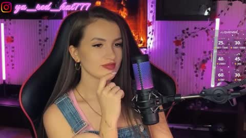 -RED HAT- online show from March 30, 6:20 pm