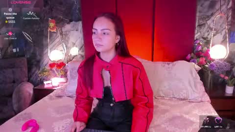 Snapshot of _redfoxxx_ chatting on July 10, 12:08 pm You can tell me Mariana online show from July 10, 12:08 pm