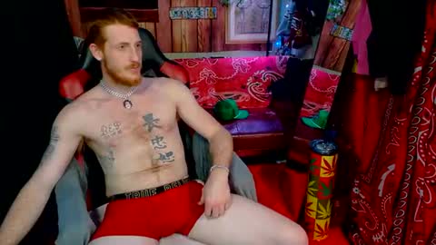 Snapshot of _redxxx chatting on April 25, 6:49 pm REDxxx online show from April 25, 6:49 pm