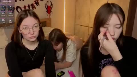 LISSAPVT IS OPEN online show from October 30, 2:35 am