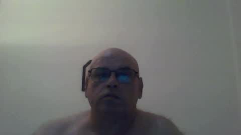 Snapshot of _reyi chatting on May 17, 7:28 am REY online show from May 17, 7:28 am