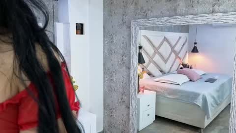 Snapshot of _saara_evans_ chatting on November 5, 8:31 pm Sara online show from November 5, 8:31 pm