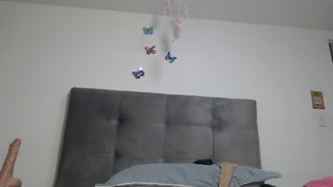 Snapshot of _samaanta_ chatting on April 21, 1:42 am Samanta online show from April 21, 1:42 am