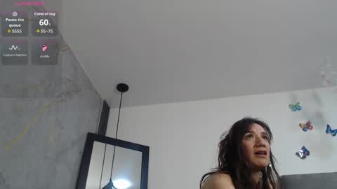 Snapshot of _samaanta_ chatting on May 14, 2:40 am Samanta online show from May 14, 2:40 am