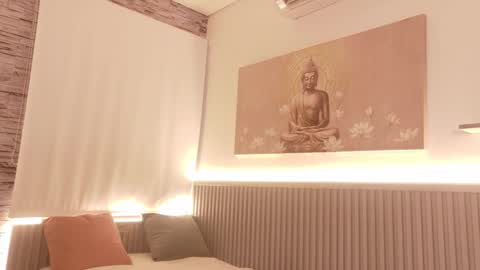 samanta online show from March 11, 12:44 pm