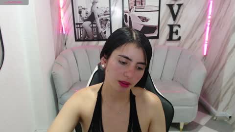 Snapshot of _samantha_b chatting on January 7, 3:54 pm Samantha online show from January 7, 3:54 pm