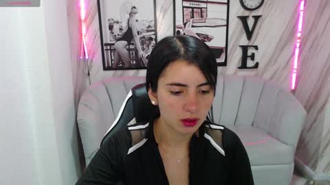 Snapshot of _samantha_b chatting on January 8, 12:47 pm Samantha online show from January 8, 12:47 pm