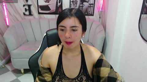 Snapshot of _samantha_b chatting on January 13, 3:47 pm Samantha online show from January 13, 3:47 pm