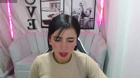 Snapshot of _samantha_b chatting on January 18, 6:53 pm Samantha online show from January 18, 6:53 pm