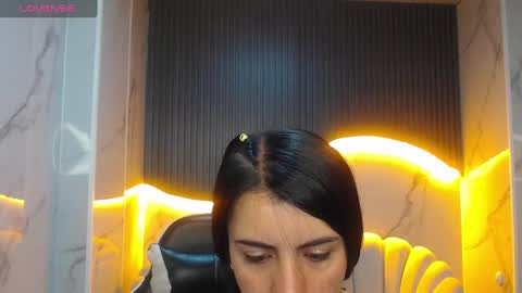 Snapshot of _samantha_b chatting on October 6, 12:46 pm Samantha online show from October 6, 12:46 pm