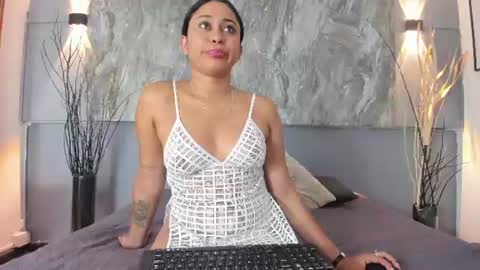Snapshot of _samantha_sky chatting on July 22, 11:46 am Samantha sky online show from July 22, 11:46 am
