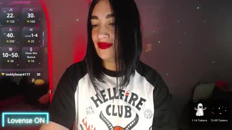  SantaLove  online show from February 2, 8:40 pm