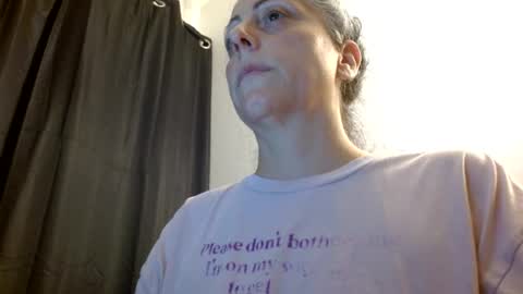 Sara Lynn online show from August 1, 3:50 am