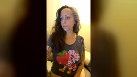 Sara Lynn online show from August 3, 1:37 am