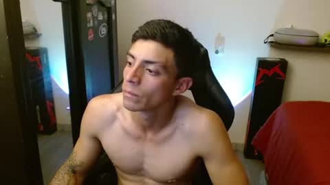 Snapshot of _schnnneider_ chatting on July 9, 12:04 am SCHNEIDER online show from July 9, 12:04 am