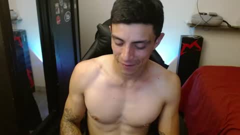 Snapshot of _schnnneider_ chatting on July 14, 11:32 pm SCHNEIDER online show from July 14, 11:32 pm