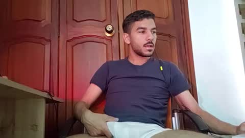 _sebas69 online show from April 14, 3:29 pm