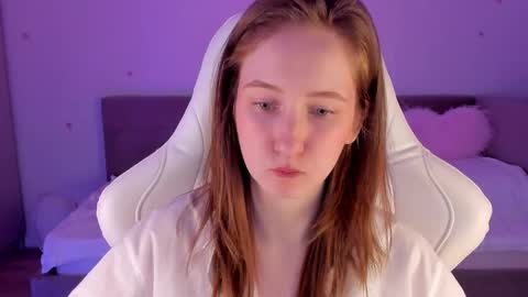 Snapshot of _secretelly_ chatting on November 13, 11:58 pm _secretelly_ online show from November 13, 11:58 pm